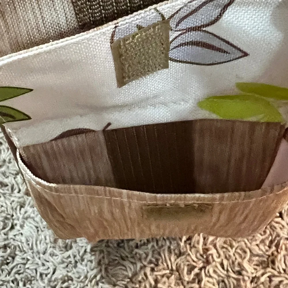 Farmers Mutual Hail Insurance Co. Botanica Picnic Time Insulated Wine Cooler Bag